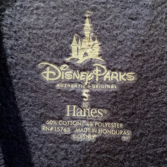 DISNEY PARKS WORLD Mickey Mouse Navy Red Christmas Crewneck Sweatshirt S - Picture 4 of 7